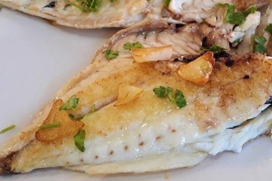 Restaurante comer pescado en Pinedo